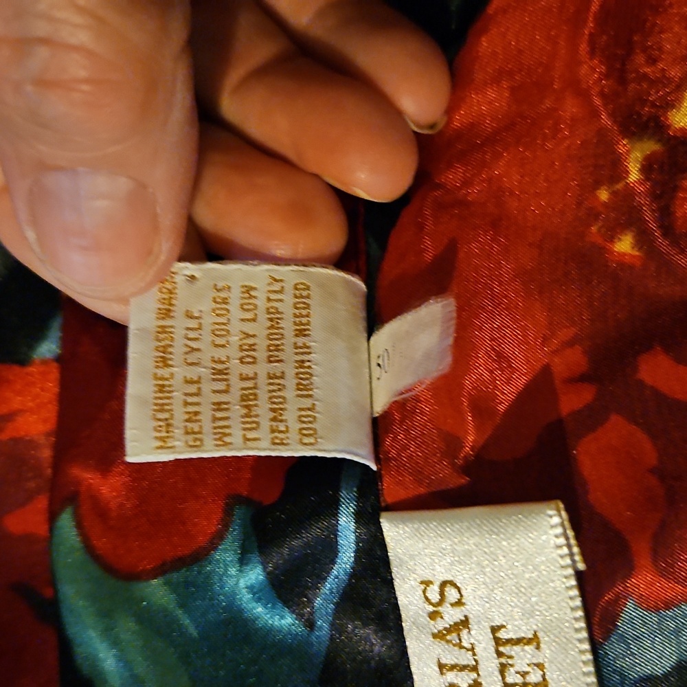 Victoria's Secret Floral Pajama Set - Picture 6 of 7